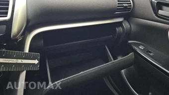 2020 Mitsubishi Eclipse Cross SP – miniatura 34