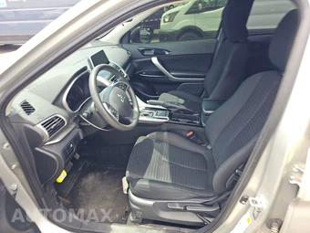 2020 Mitsubishi Eclipse Cross SP – miniatura 7