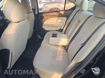 2020 Mitsubishi Mirage G4 ES – miniatura 13