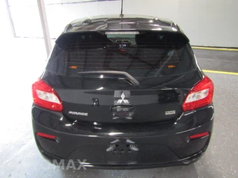 2020 Mitsubishi Mirage LE – miniatura 5