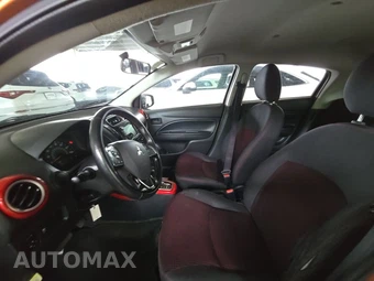 2020 Mitsubishi Mirage LE – miniatura 7