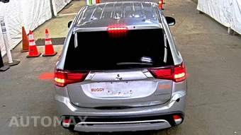 2020 Mitsubishi Outlander ES – miniatura 5