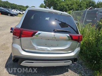 2020 Mitsubishi Outlander ES - miniatura 5