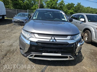 2020 Mitsubishi Outlander ES – miniatura 2
