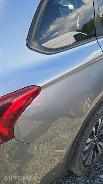 2020 Mitsubishi Outlander ES – miniatura 24