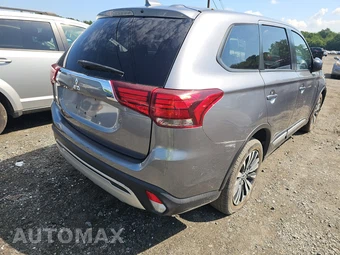 2020 Mitsubishi Outlander ES – miniatura 4