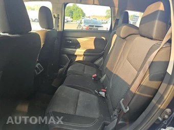 2020 Mitsubishi Outlander ES - miniatura 13