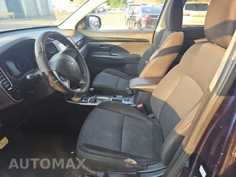 2020 Mitsubishi Outlander ES - miniatura 7