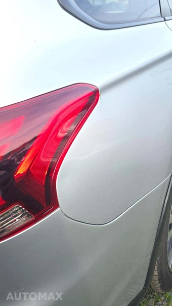 2020 Mitsubishi Outlander ES – miniatura 22