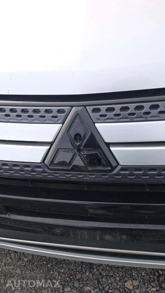 2020 Mitsubishi Outlander ES – miniatura 41