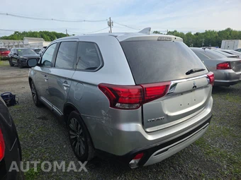 2020 Mitsubishi Outlander ES – miniatura 6