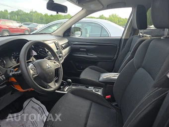 2020 Mitsubishi Outlander ES – miniatura 7