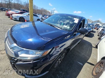 2020 Mitsubishi Outlander ES
