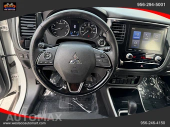 2020 Mitsubishi Outlander - miniatura 13