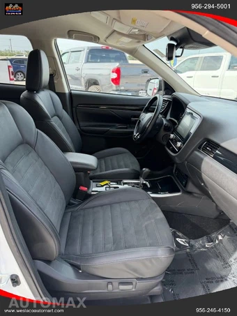 2020 Mitsubishi Outlander - miniatura 17