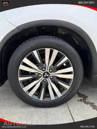 2020 Mitsubishi Outlander - miniatura 23