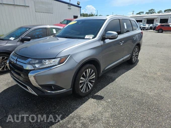 2020 Mitsubishi Outlander SE