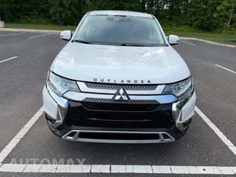 2020 Mitsubishi Outlander SE - miniatura 2