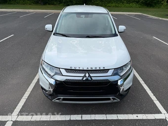 2020 Mitsubishi Outlander SE - miniatura 26