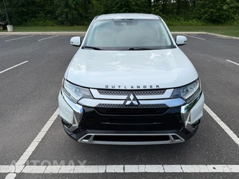 2020 Mitsubishi Outlander SE - miniatura 41