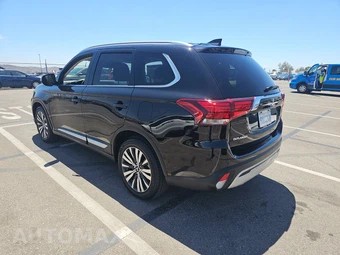 2020 Mitsubishi Outlander SEL - miniatura 6