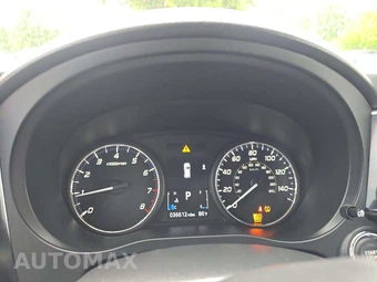 2020 Mitsubishi Outlander SEL - miniatura 9
