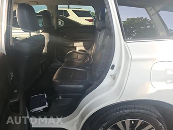 2020 Mitsubishi Outlander SEL – miniatura 13