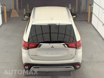 2020 Mitsubishi Outlander SEL – miniatura 5
