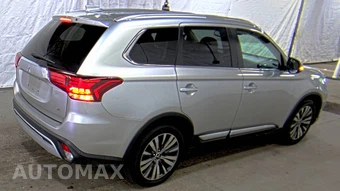 2020 Mitsubishi Outlander SEL – miniatura 4