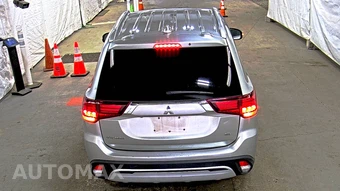 2020 Mitsubishi Outlander SEL – miniatura 5