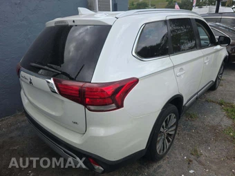 2020 Mitsubishi Outlander SEL – miniatura 3