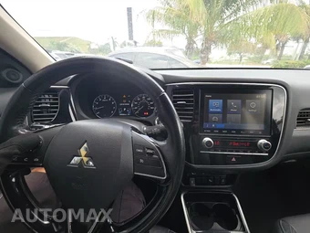 2020 Mitsubishi Outlander SEL – miniatura 33