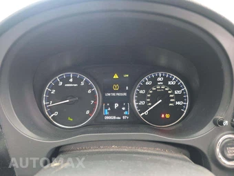 2020 Mitsubishi Outlander SEL – miniatura 9