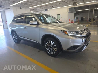 2020 Mitsubishi Outlander SEL - miniatura 3