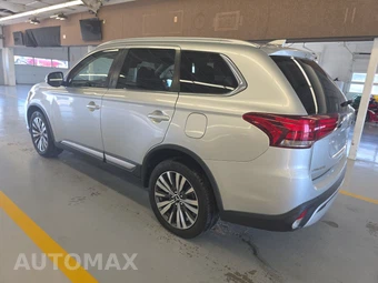 2020 Mitsubishi Outlander SEL - miniatura 6