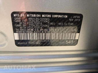 2020 Mitsubishi Outlander SEL - miniatura 2