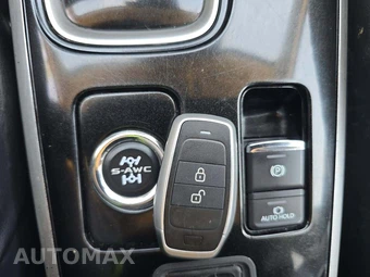 2020 Mitsubishi Outlander SEL - miniatura 5