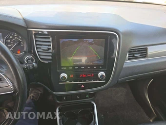2020 Mitsubishi Outlander SEL - miniatura 7