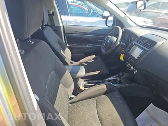 2020 Mitsubishi Outlander Sport ES – miniatura 8