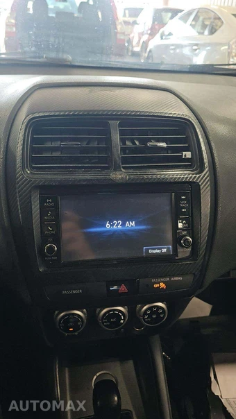 2020 Mitsubishi Outlander Sport ES – miniatura 27