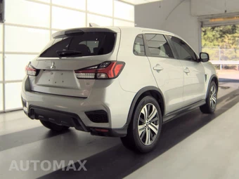 2020 Mitsubishi Outlander Sport SE – miniatura 4