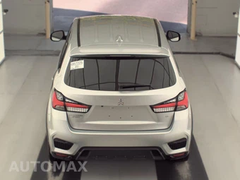 2020 Mitsubishi Outlander Sport SE – miniatura 5