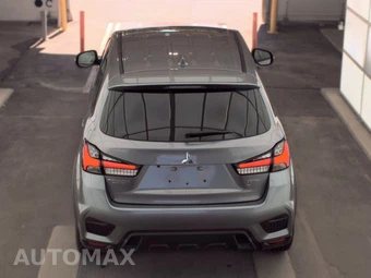 2020 Mitsubishi Outlander Sport SE - miniatura 6