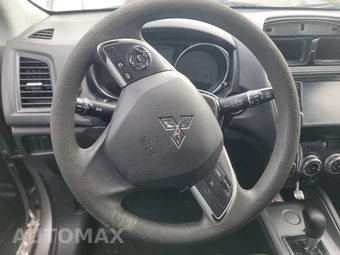 2020 Mitsubishi Outlander Sport SP – miniatura 10