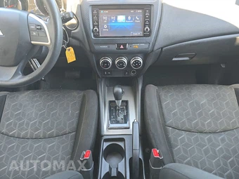 2020 Mitsubishi Outlander Sport SP - miniatura 11