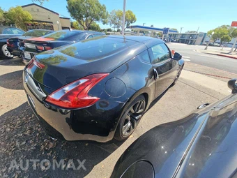 2020 Nissan 370Z Coupe – miniatura 3