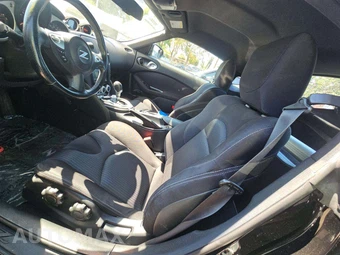 2020 Nissan 370Z Coupe – miniatura 6