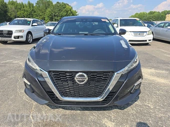 2020 Nissan Altima Platinum – miniatura 2