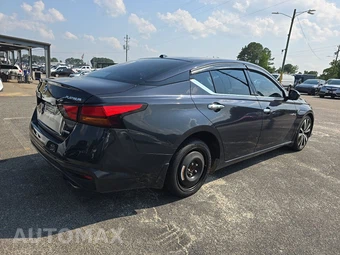 2020 Nissan Altima Platinum – miniatura 4