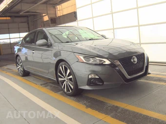 2020 Nissan Altima Platinum – miniatura 3